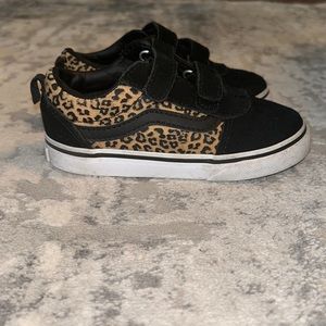 Vans toddler girls black and leopard shoes